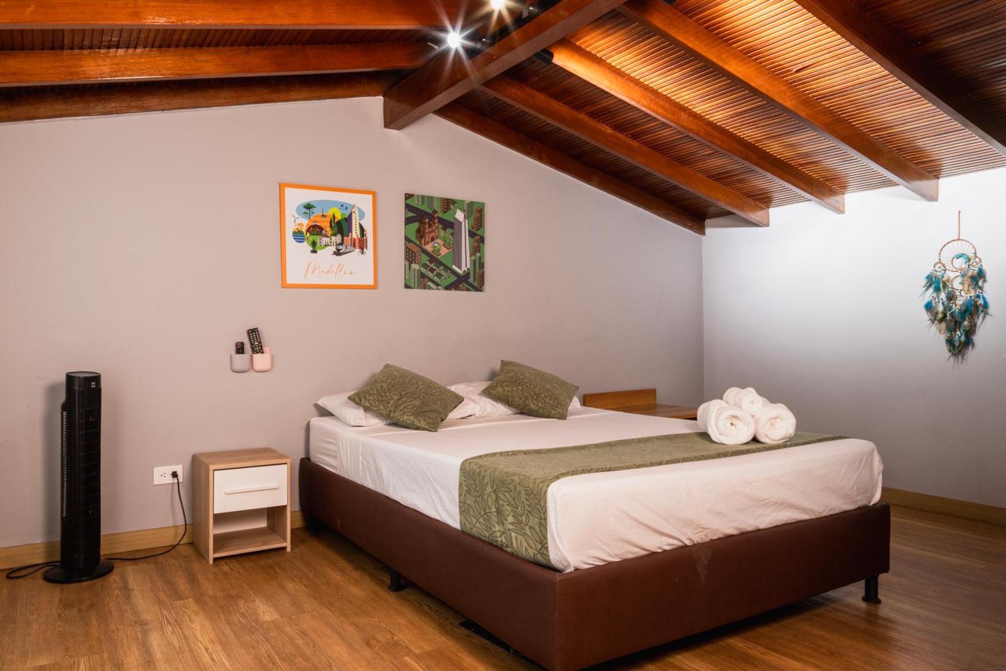 Hotel Casa 73 Deluxe Medellín Buitenkant foto